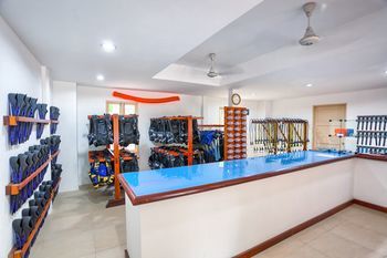 Sandies Bathala Maldives Bathala Island Exterior photo