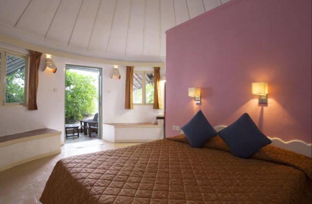 Sandies Bathala Maldives Bathala Island Exterior photo